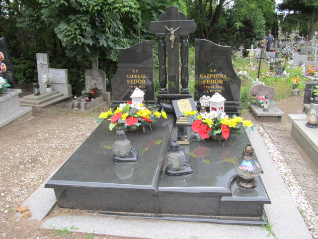 Grób Mirosław Fedor