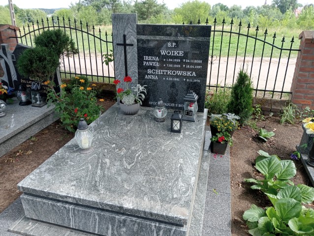 Grób Irena Woike