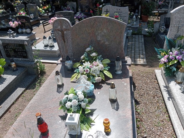 Grób Aleksy Zadrożny