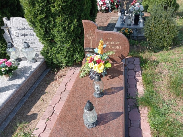 Grób Władysław Krajewski