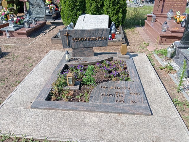 Grób Konstanty Jędrzejewski
